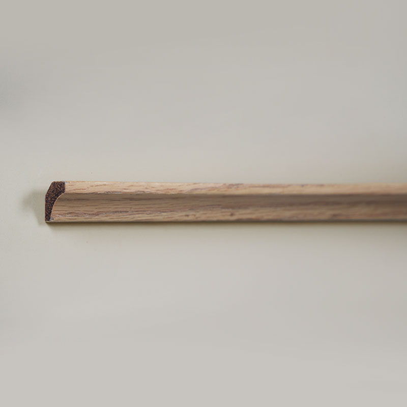 Lignum solidum Intus Corner Moulding/Scotia Auro (convoluta cum Rubro Oak Veneer + Paint) - Oak Color 3/5