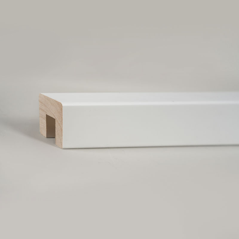 Lignum solidum Stair Handrails (Filler-Primed et Picta) -Swiss White 1 1/6' x 1 1/6'
