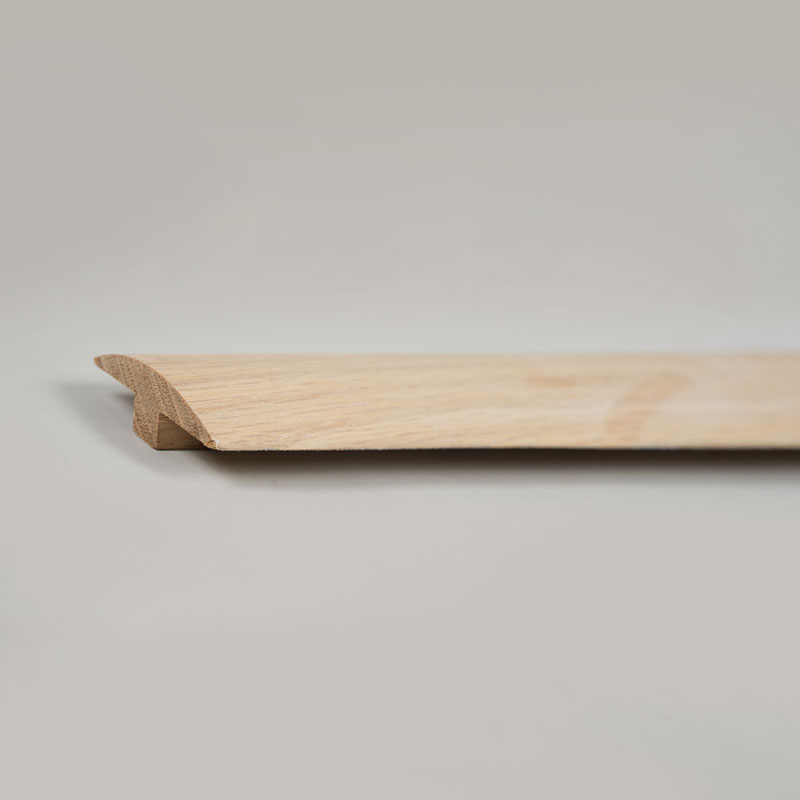 T-Moulding (Pinge Unfinished) - Quercus Naturalis Color 9/32'x1 31/32'