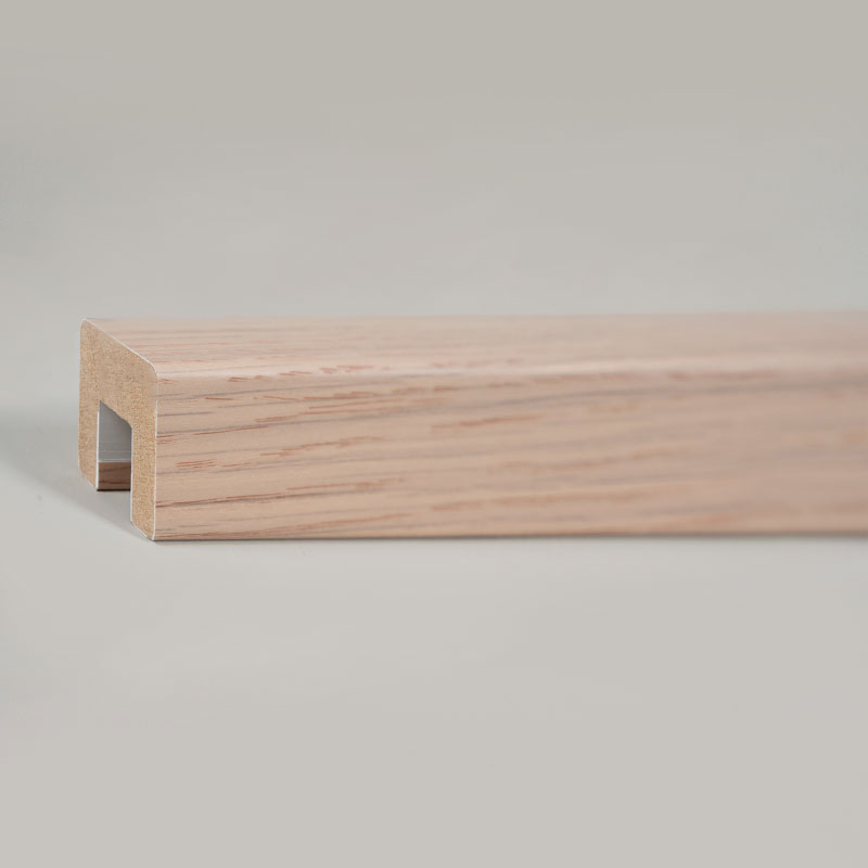 Lignum solidum Stair Handrails (PVC Involutus) -Oak Color 1 1/6' x 1 1/6'